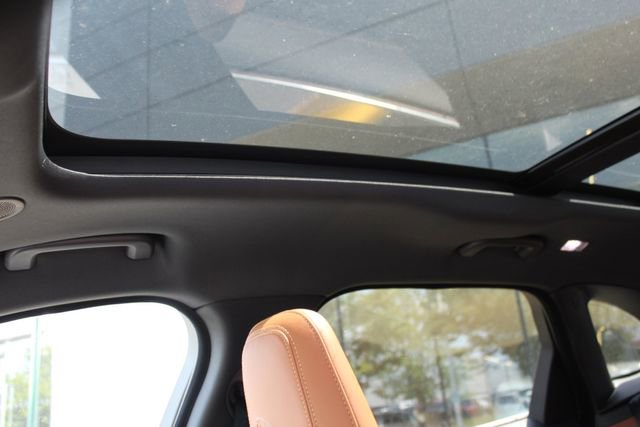 New 2026 Jaguar F-PACE R-Dynamic S image 20