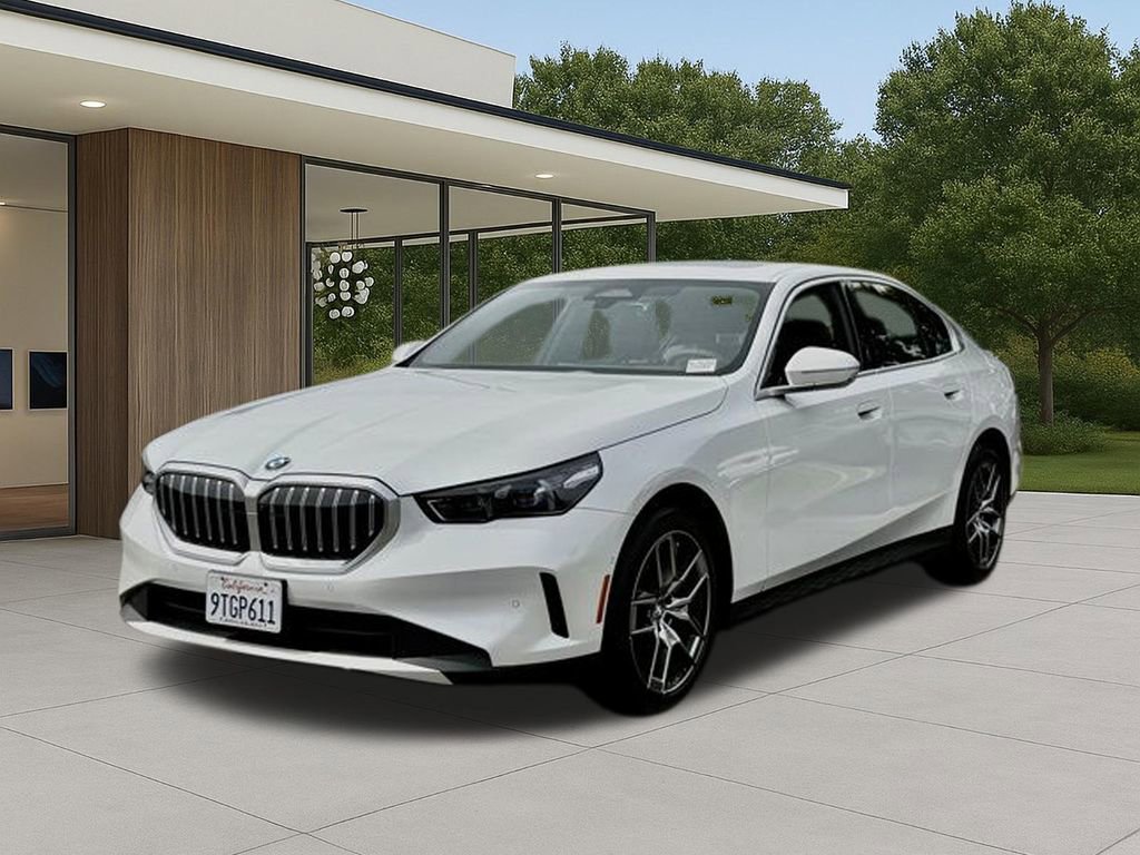 Used 2026 BMW 530i w/ Premium Package RWD image 2