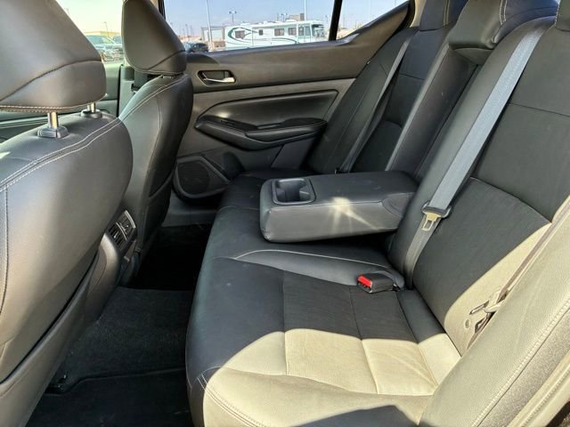 Certified 2019 Nissan Altima 2.5 Platinum FWD image 17