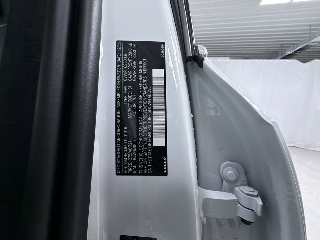 New 2026 Volvo XC90 T8 Ultra w/ Lounge Package image 15