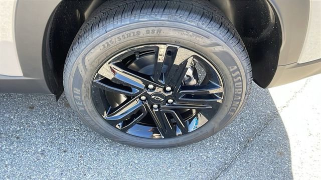 New 2026 Chevrolet Trax ACTIV FWD image 30
