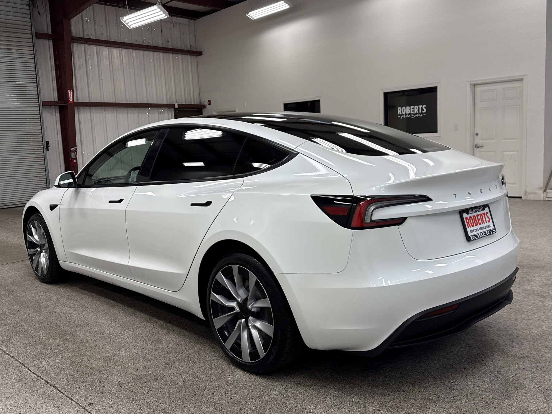 Used 2025 Tesla Model 3 Long Range image 15