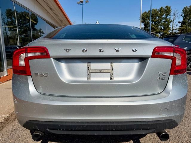 Used 2013 Volvo S60 T5 image 6
