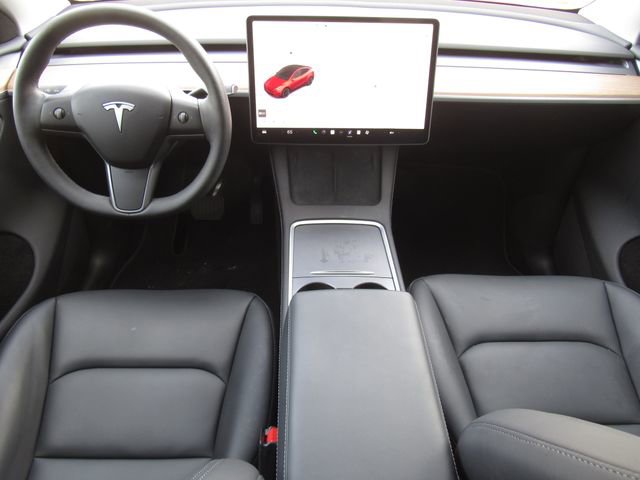 Used 2024 Tesla Model Y Long Range AWD/4WD image 29