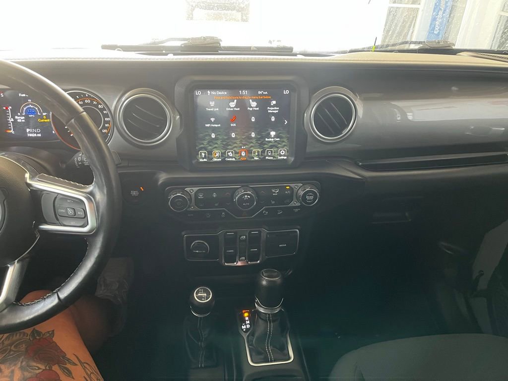 Used 2020 Jeep Wrangler Unlimited Sahara image 56