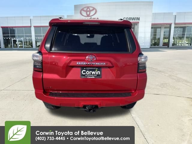 Used 2024 Toyota 4Runner SR5 Premium image 4