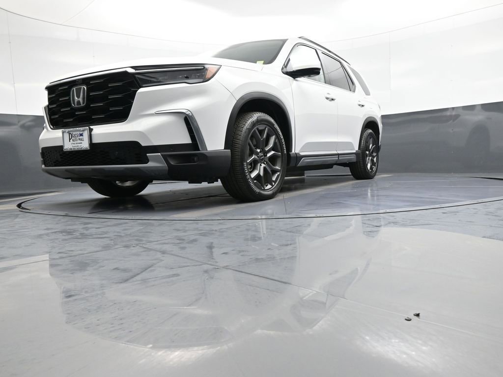 Used 2024 Honda Pilot Elite image 28