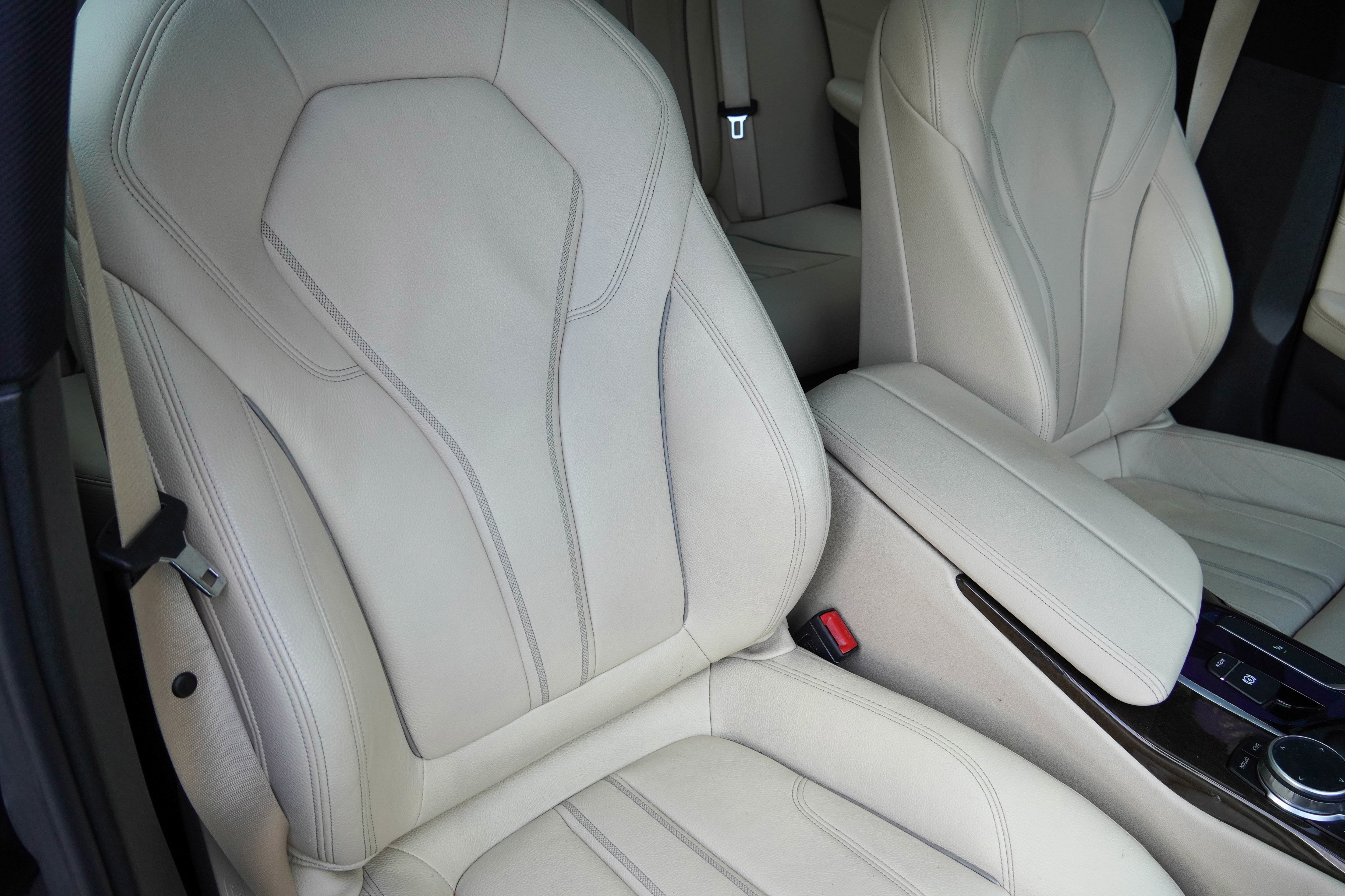 Used 2019 BMW 540i w/ Convenience Package image 13