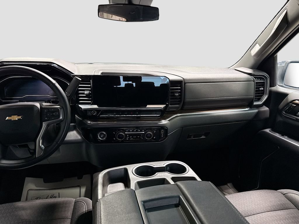 Used 2023 Chevrolet Silverado 1500 LT image 21