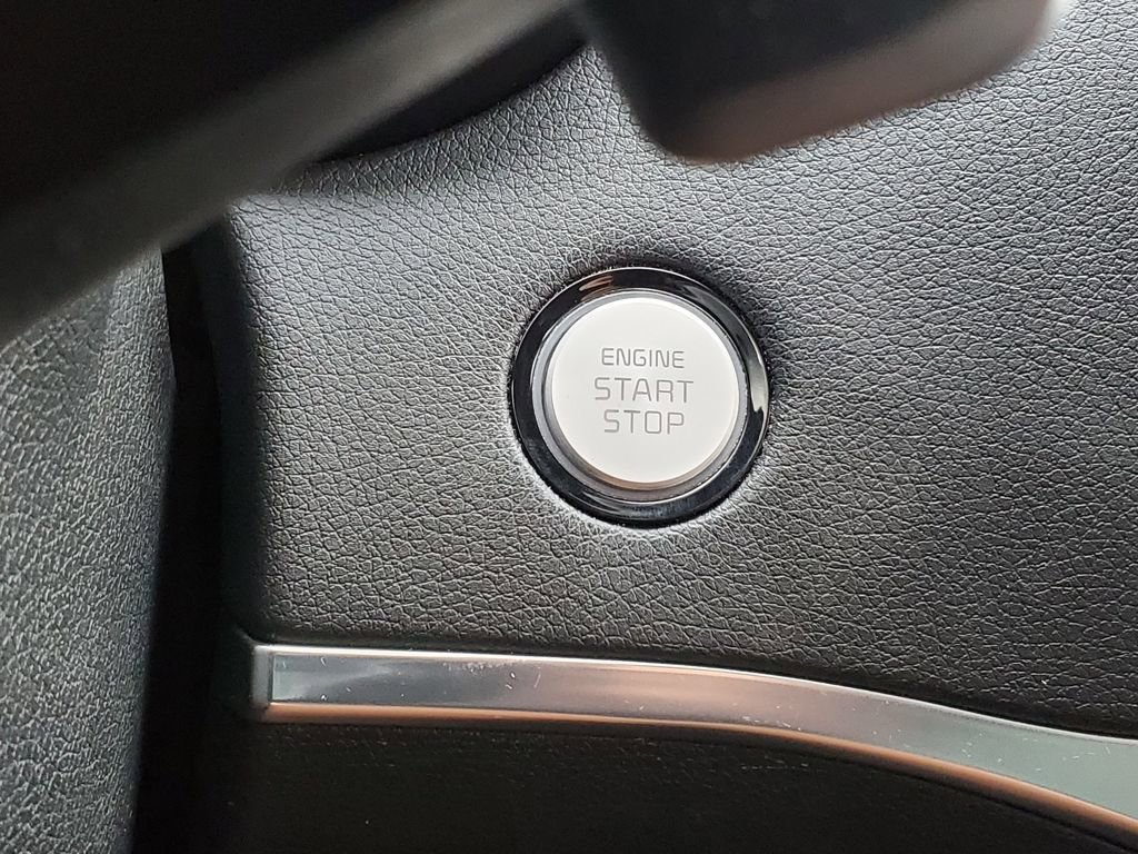 Used 2018 Kia Stinger image 25