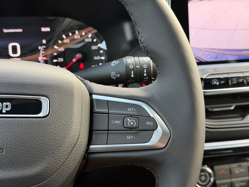 New 2026 Jeep Compass Latitude AWD/4WD image 19