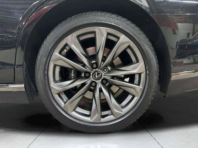 Used 2018 Lexus LS 500 F Sport w/ Accessory Package (Z1) AWD/4WD image 53