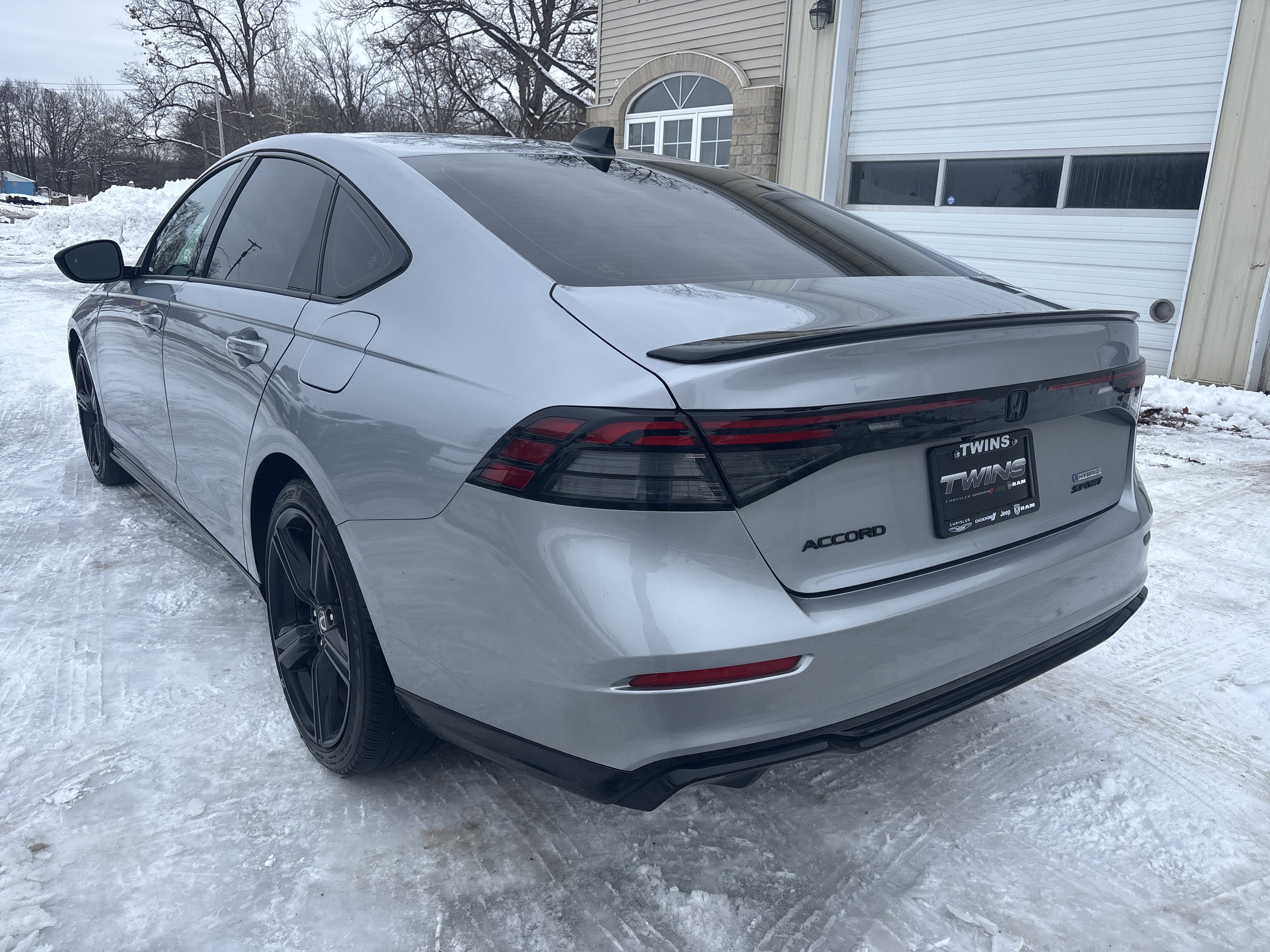 Used 2023 Honda Accord Sport image 8