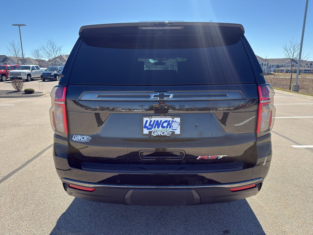 Used 2021 Chevrolet Tahoe RST w/ Luxury Package image 4