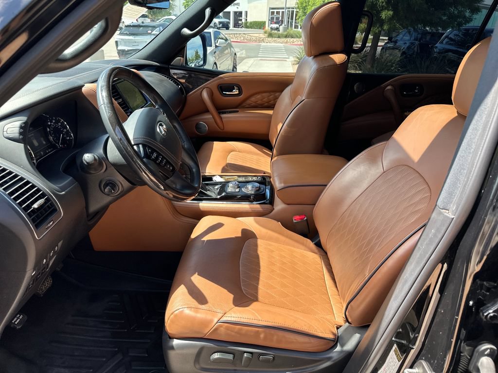 Used 2021 INFINITI QX80 Sensory w/ All-Season Package AWD/4WD image 22