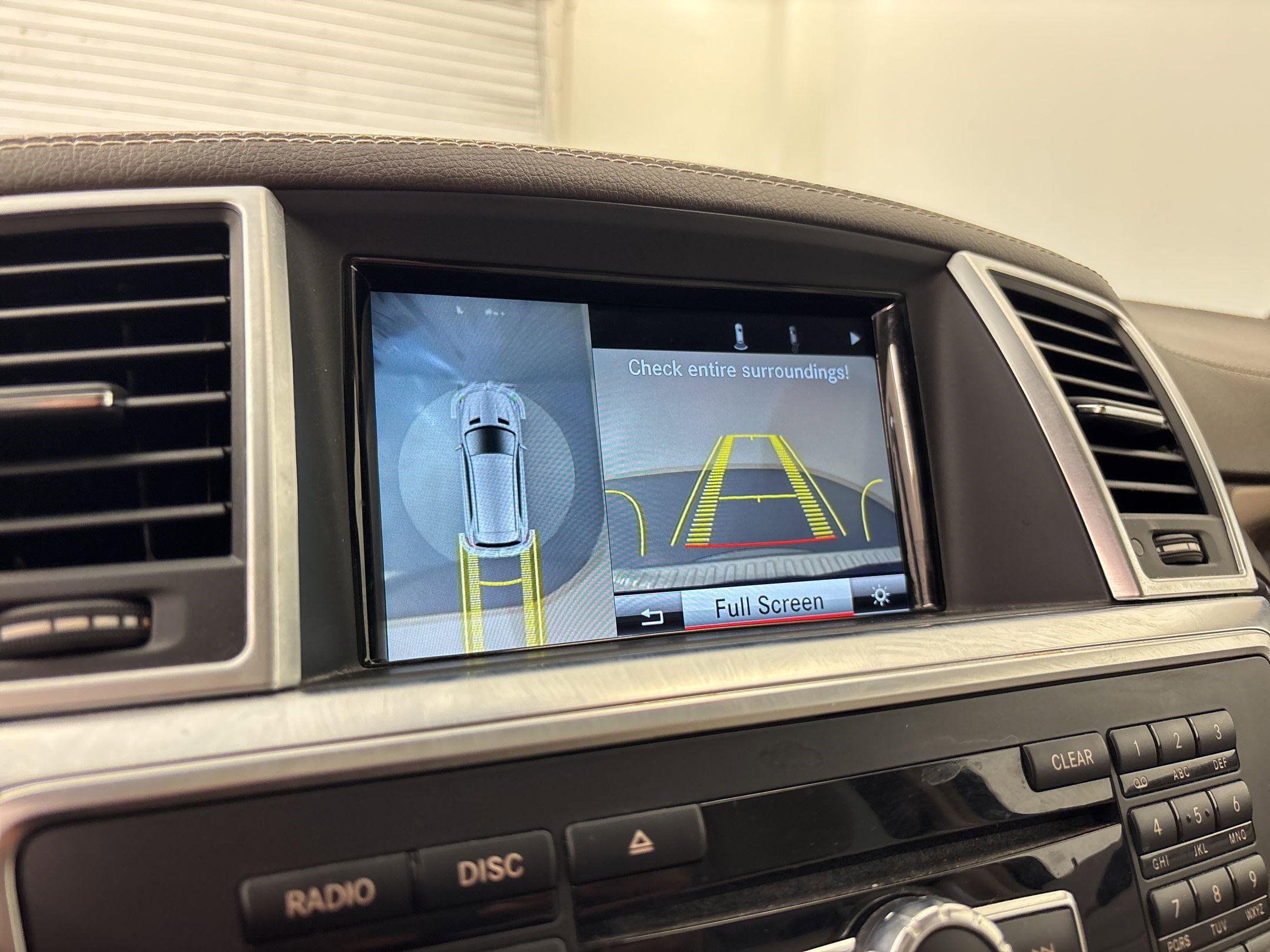 Used 2016 Mercedes-Benz GL 450 4MATIC image 27