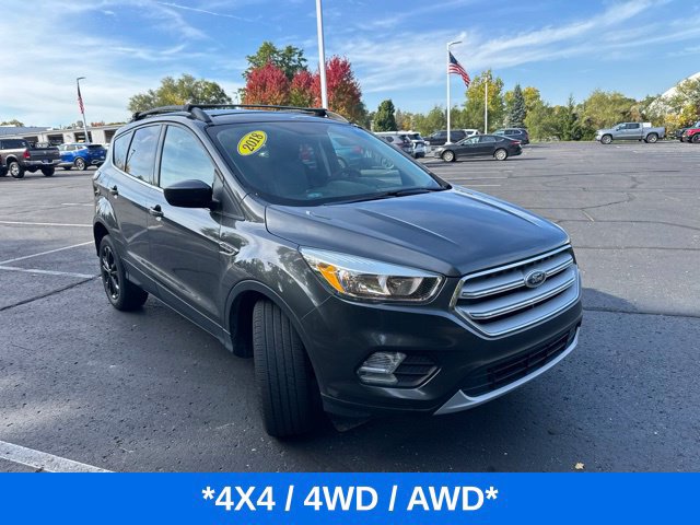 Used 2018 Ford Escape SE AWD/4WD image 2