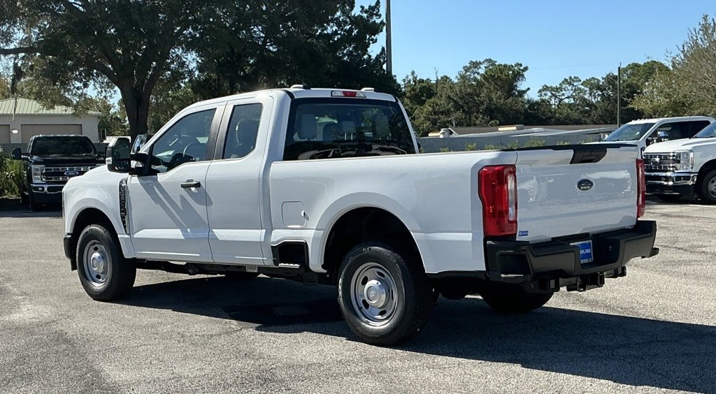 New 2026 Ford F250 XL image 3