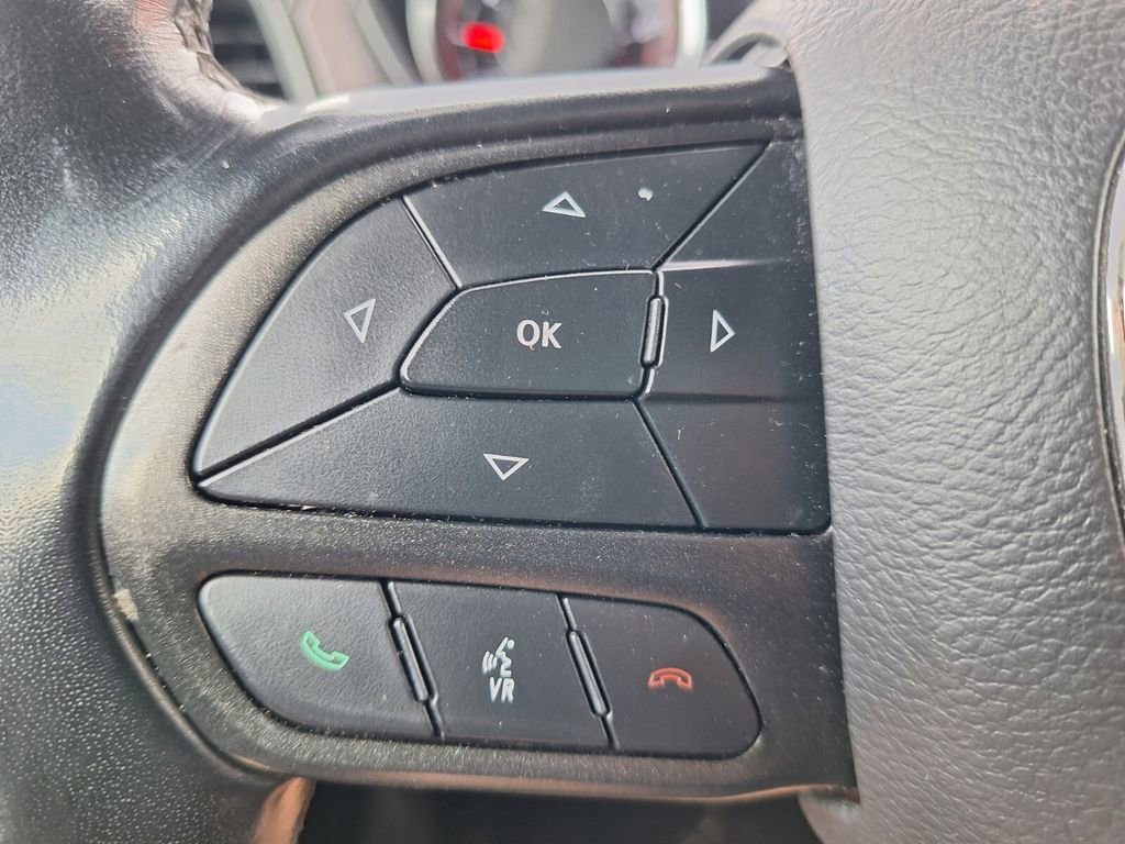 Used 2021 Dodge Challenger SXT w/ Driver Convenience Group image 12