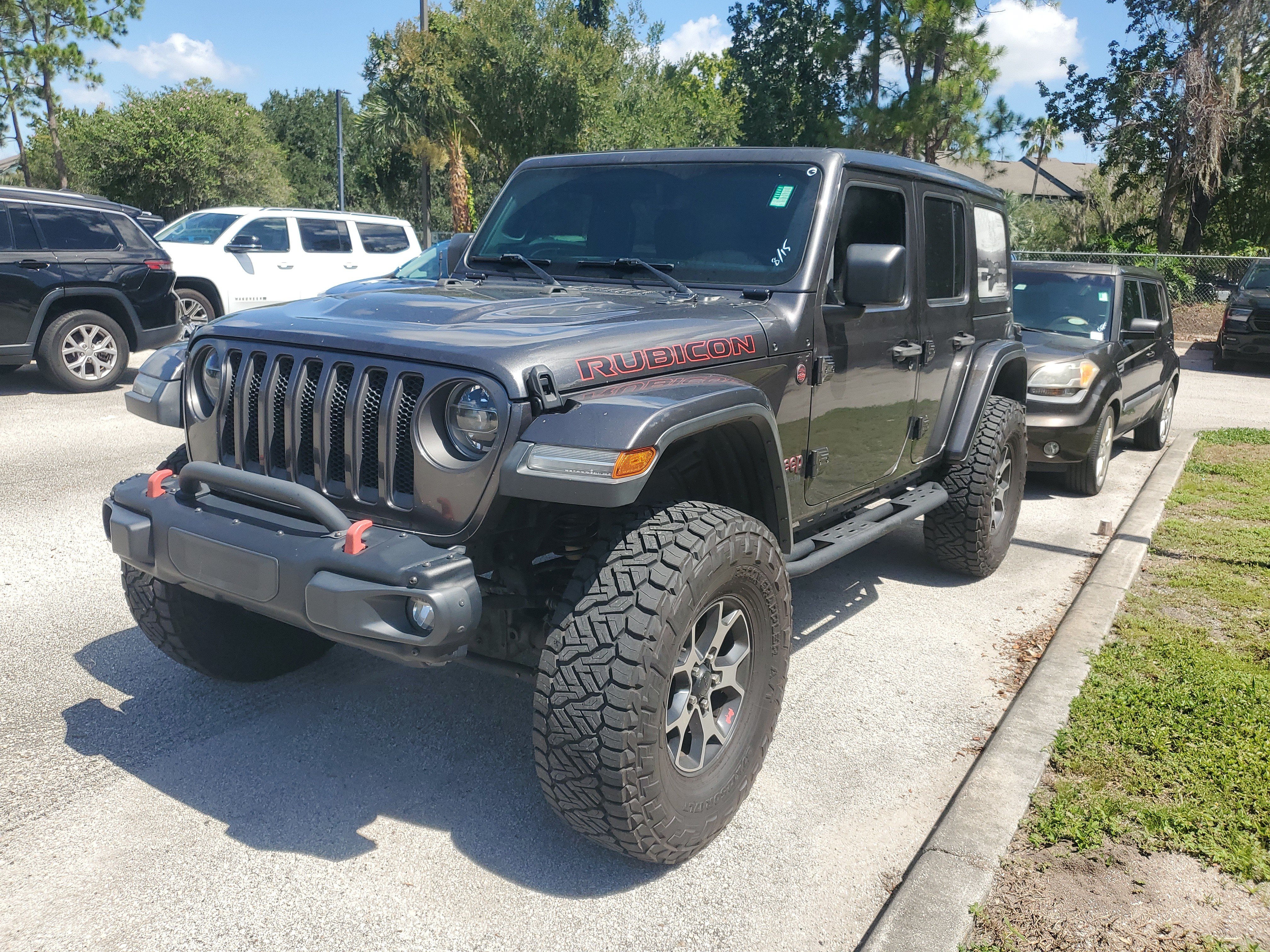 Used 2018 Jeep Wrangler Unlimited Rubicon AWD/4WD image 3