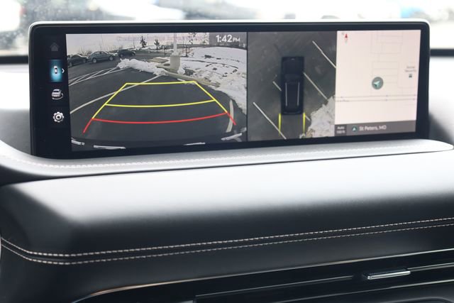 Used 2024 Genesis GV80 3.5T w/ Prestige Package image 18