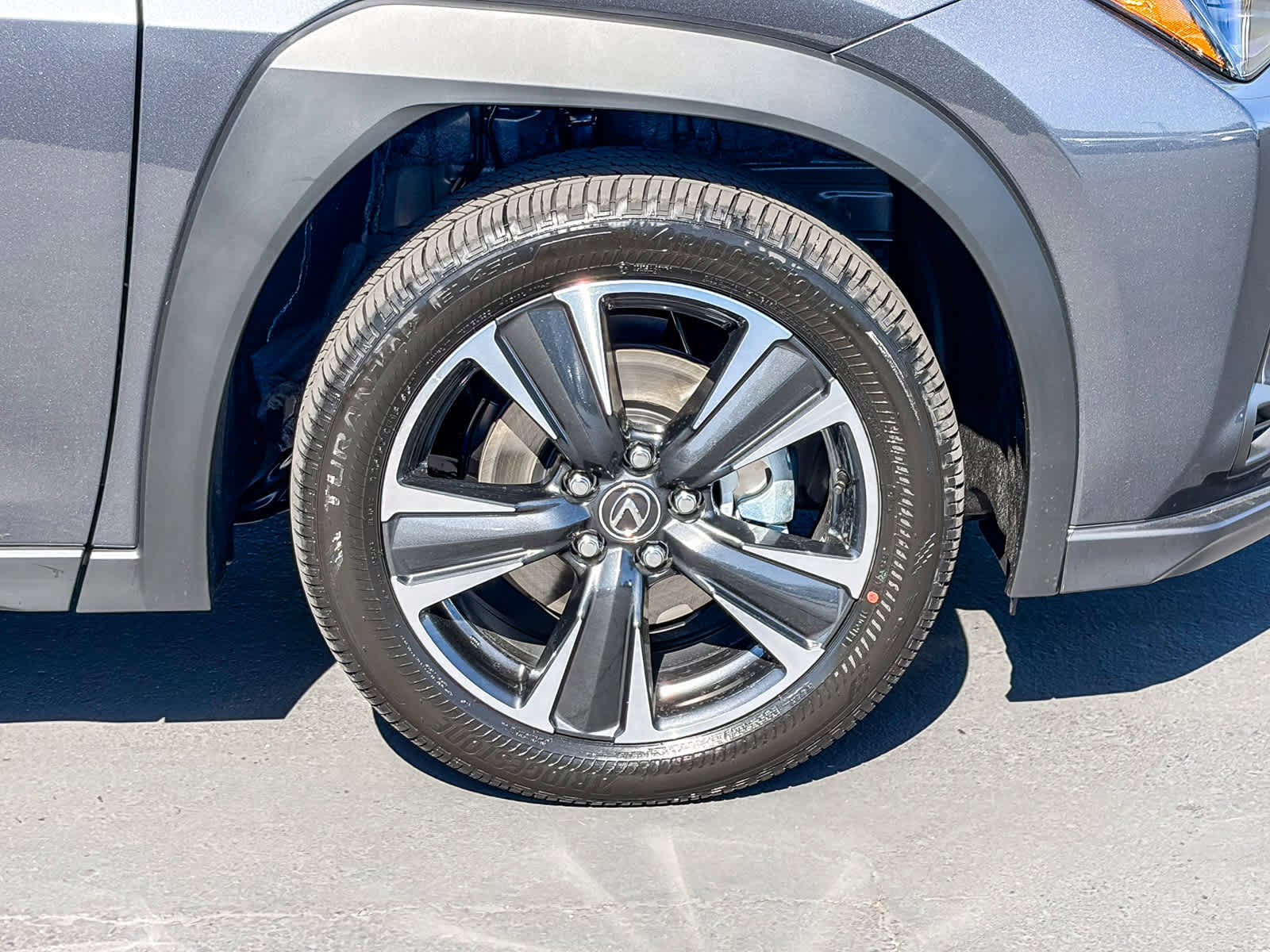 New 2026 Lexus UX 300h FWD image 9