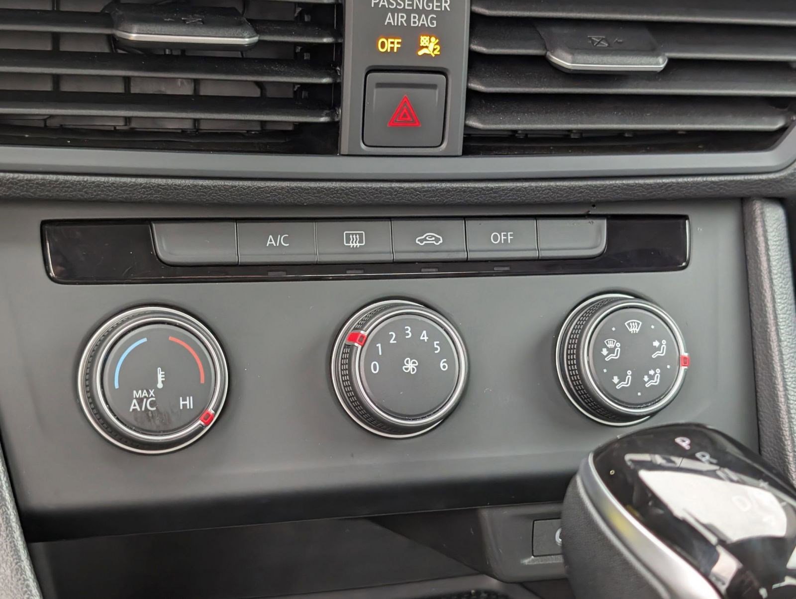 Used 2024 Volkswagen Jetta S image 19