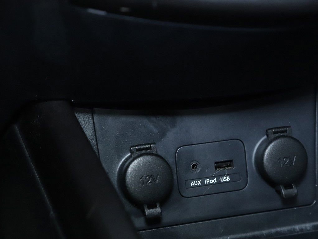 Used 2010 Kia Forte SX image 29