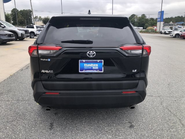 Used 2025 Toyota RAV4 LE FWD image 7