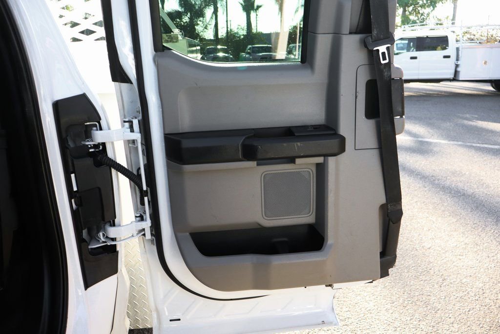 Used 2021 Ford F550 XL image 21