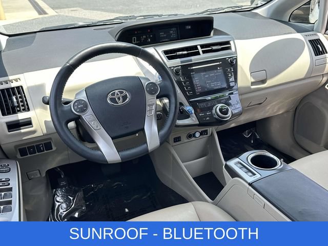Used 2016 Toyota Prius V Four FWD image 2