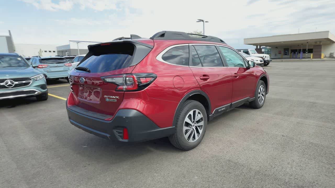 Certified 2022 Subaru Outback Premium AWD/4WD image 8