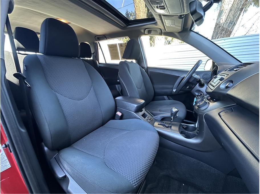 Used 2012 Toyota RAV4 Sport w/ Appearance Pkg image 4