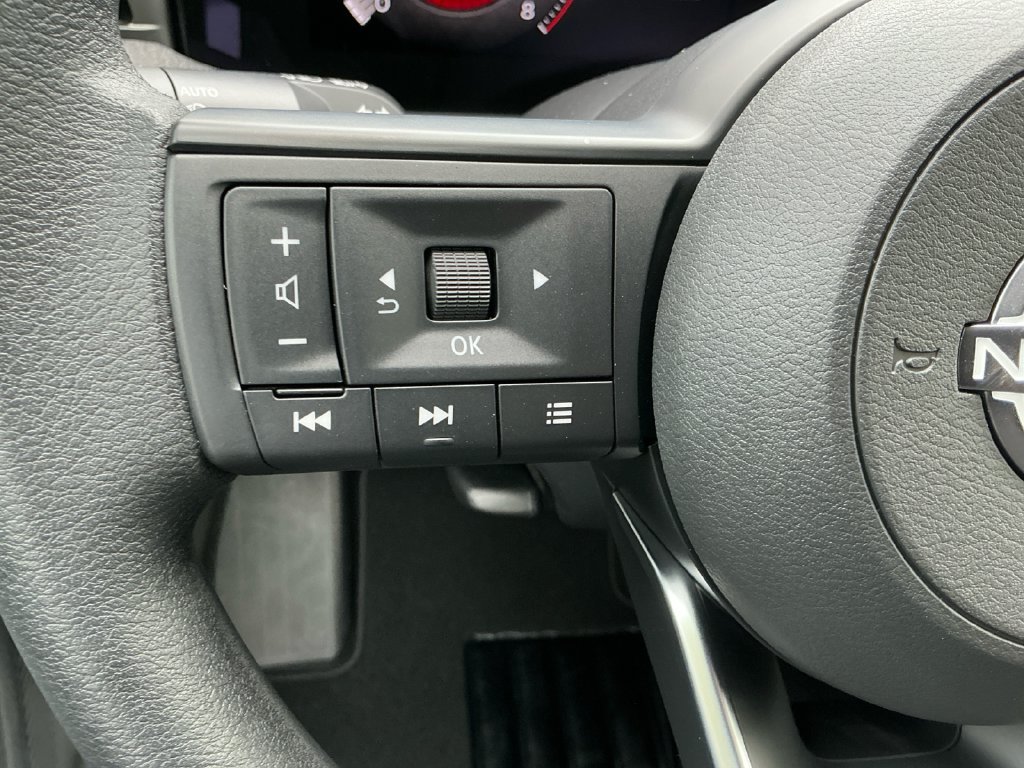 New 2026 Nissan Kicks SV w/ Cold Weather Package FWD image 21