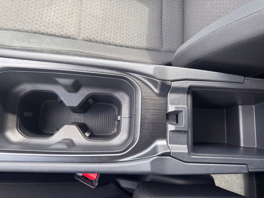 Used 2025 Nissan Kicks S FWD image 25