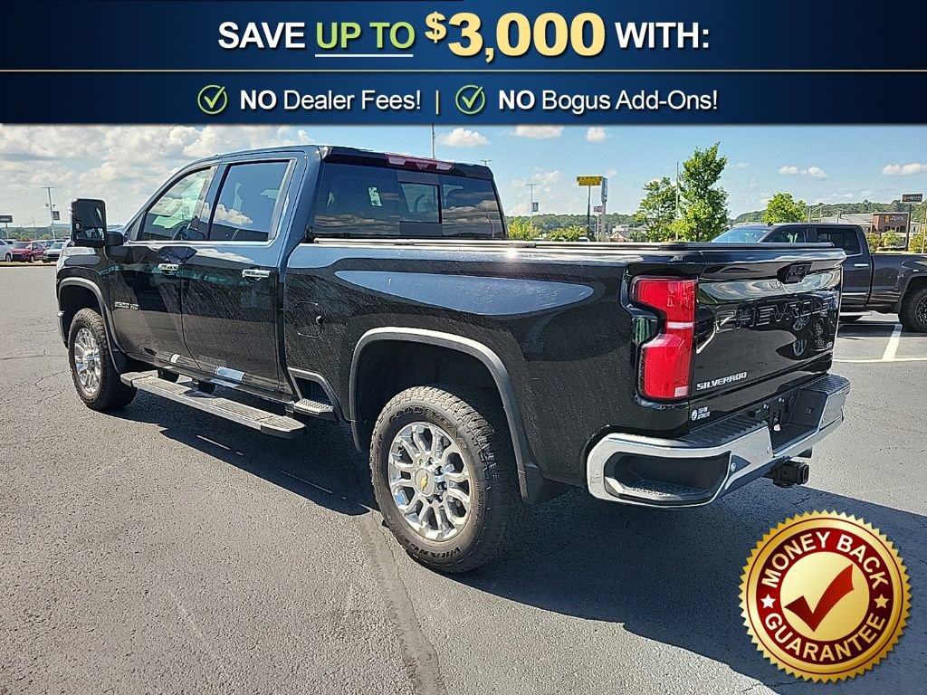 Used 2025 Chevrolet Silverado 2500 LTZ w/ LTZ Plus Package AWD/4WD image 7