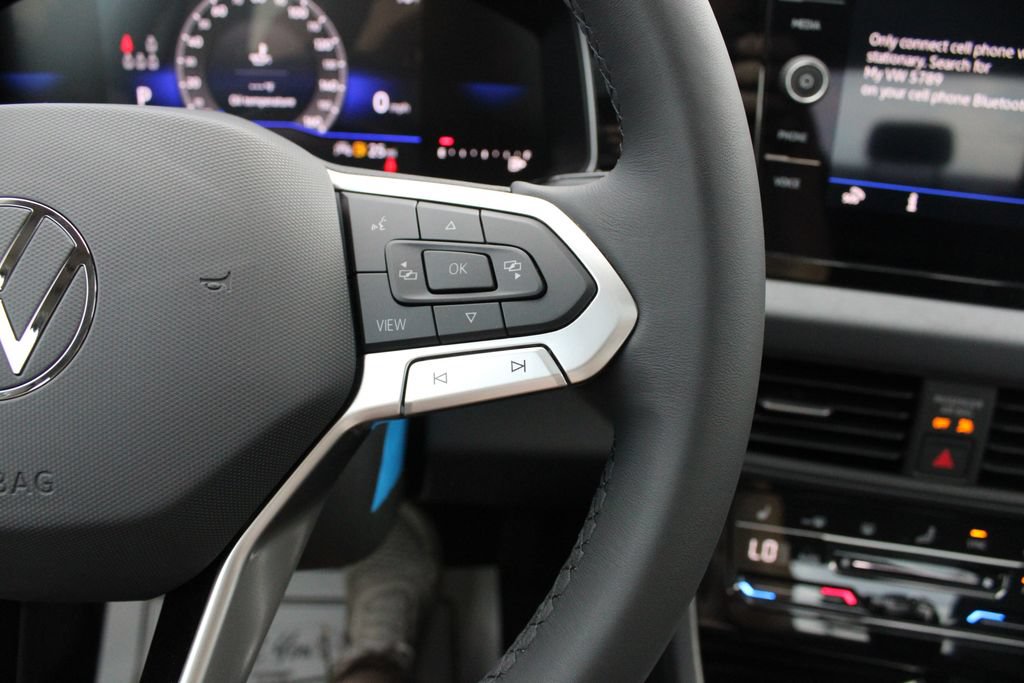 New 2027 Volkswagen Jetta SE FWD image 14