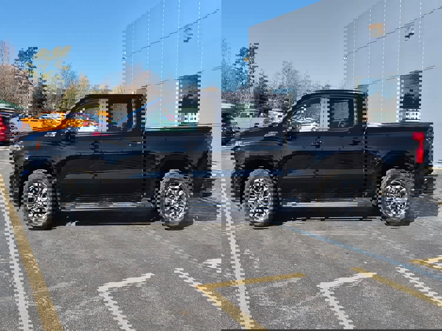 Used 2020 Chevrolet Silverado 1500 RST w/ All-Star Edition image 5