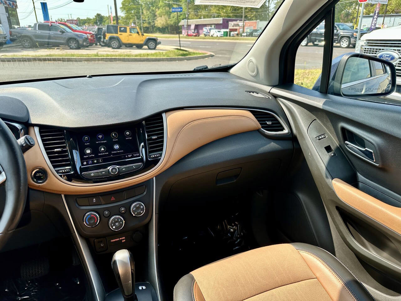 Used 2018 Chevrolet Trax LT w/ Driver Confidence Package image 21