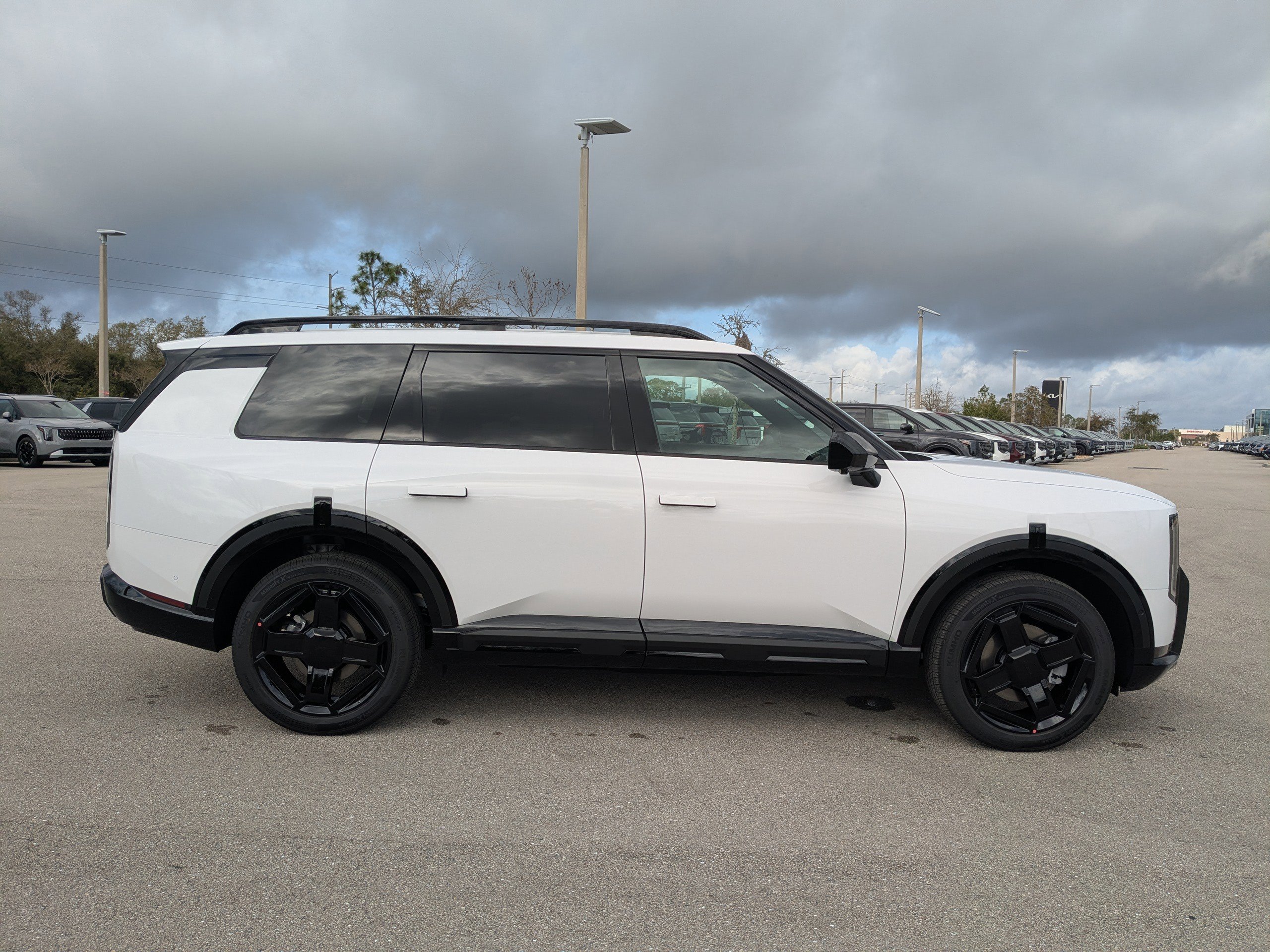 New 2027 Kia Telluride X-Line SX Prestige image 4
