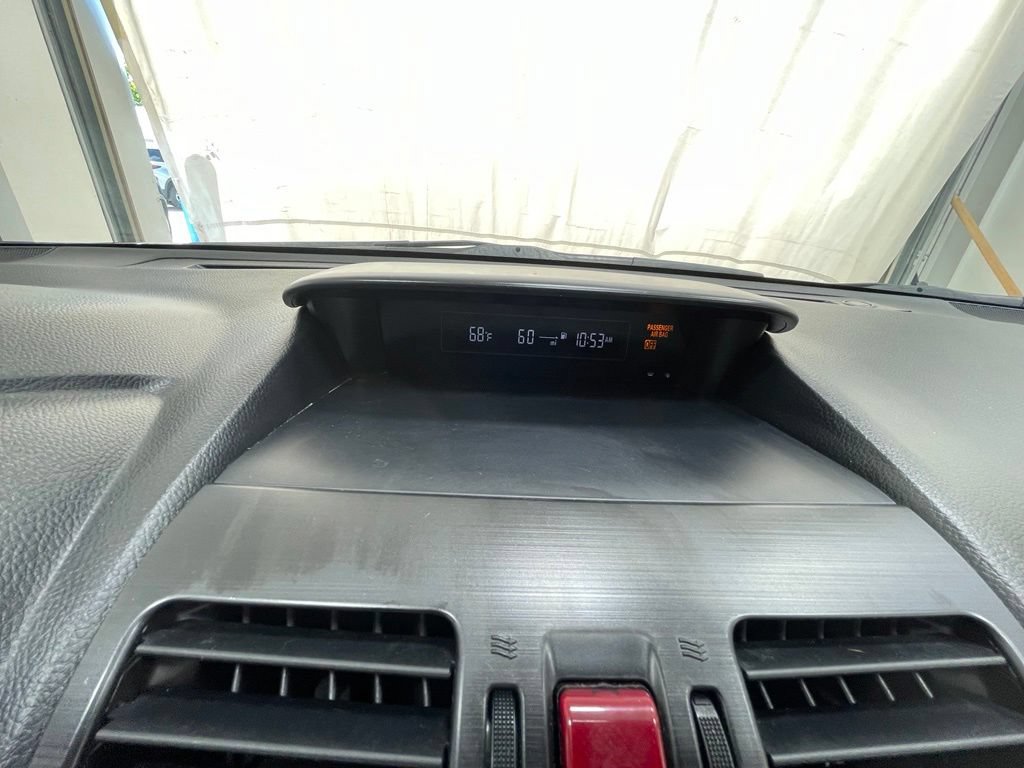 Used 2014 Subaru Forester 2.5i AWD/4WD image 17