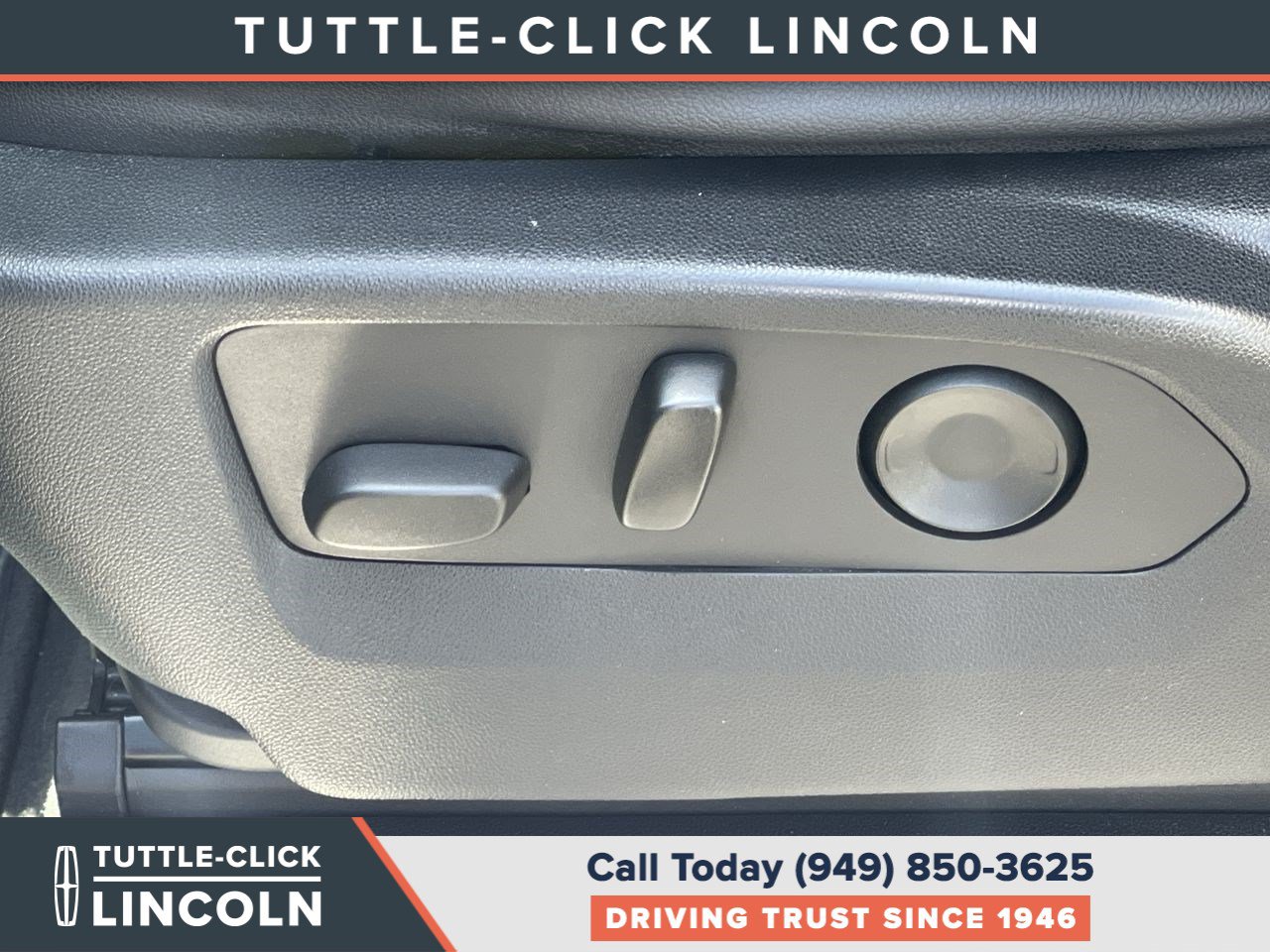 Used 2021 Chevrolet Tahoe Z71 AWD/4WD image 24