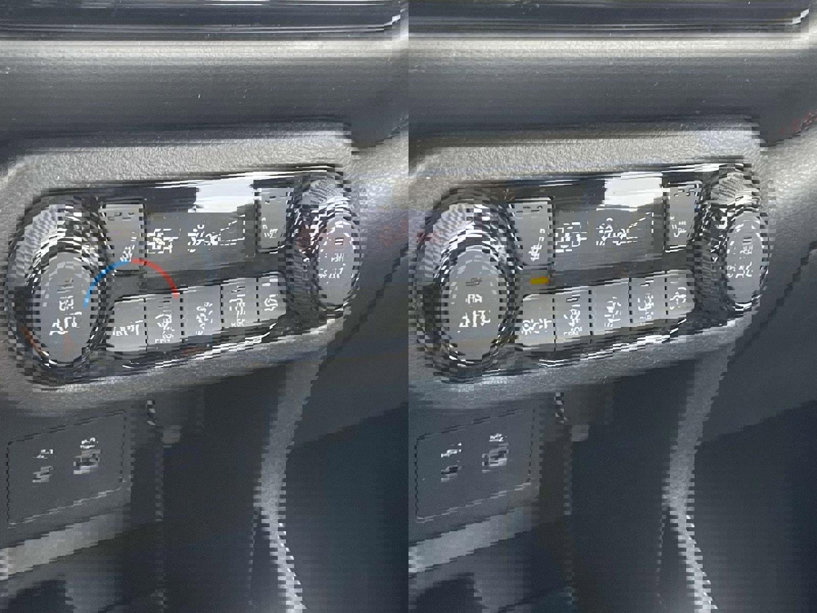 Used 2023 Nissan Kicks SR w/ SR Premium Package image 16