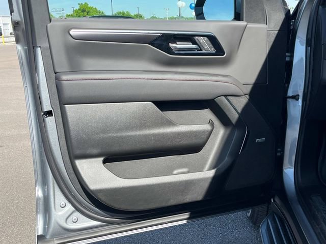 New 2026 Chevrolet Tahoe RST w/ RST Performance Edition AWD/4WD image 25