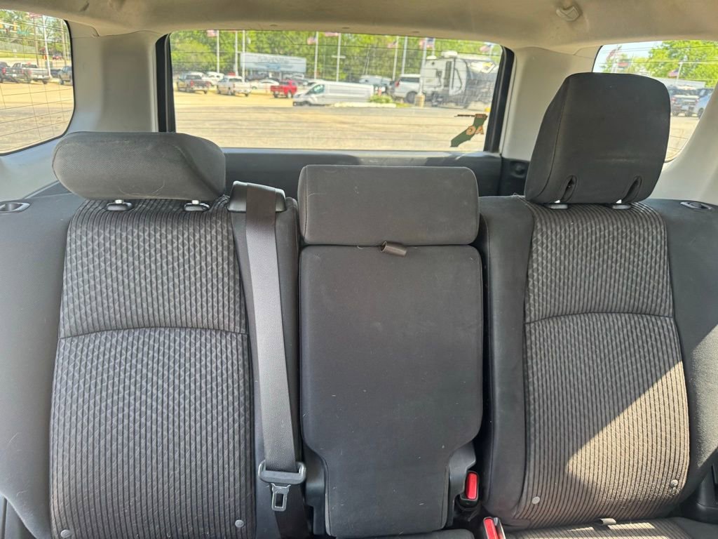 Used 2015 Toyota 4Runner Trail AWD/4WD image 9