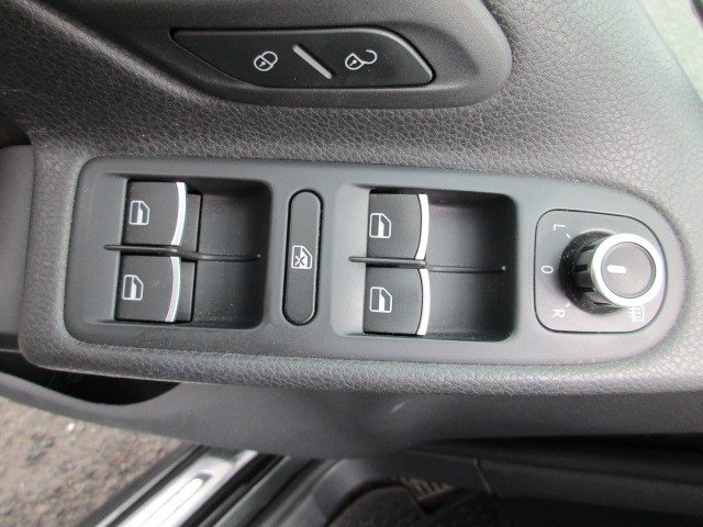 Used 2012 Volkswagen GTI Autobahn FWD image 16
