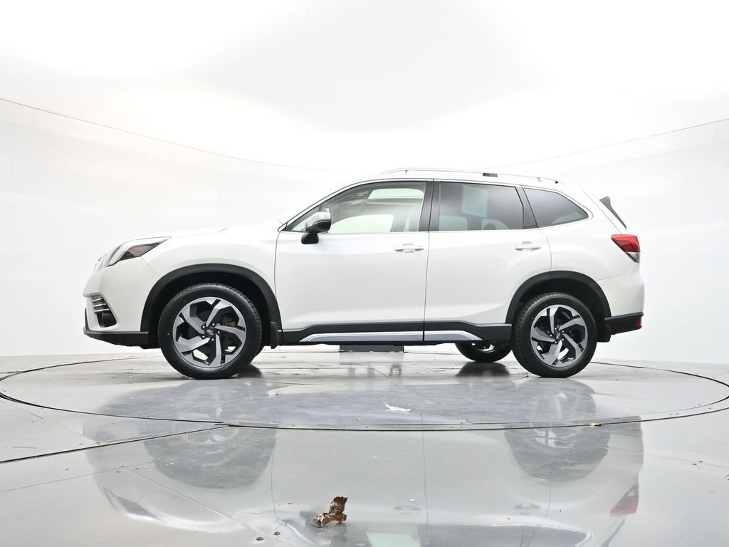Used 2023 Subaru Forester Touring image 34