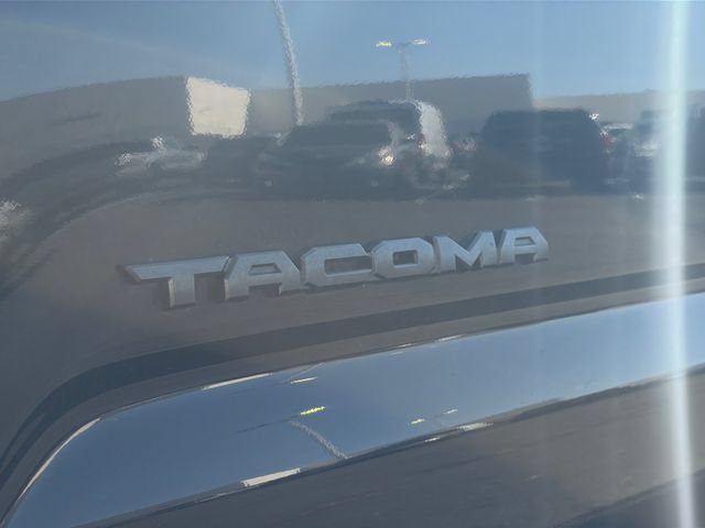Certified 2021 Toyota Tacoma TRD Sport w/ Technology Package AWD/4WD image 24