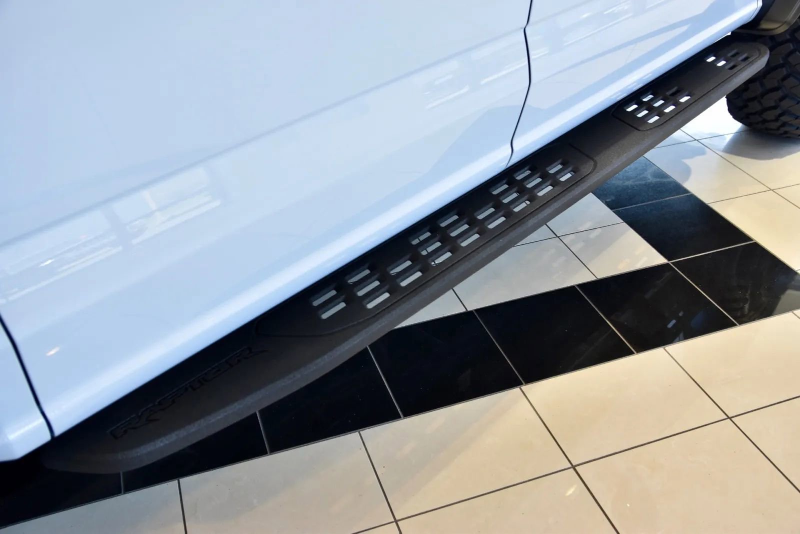 Used 2024 Ford F150 Raptor image 14