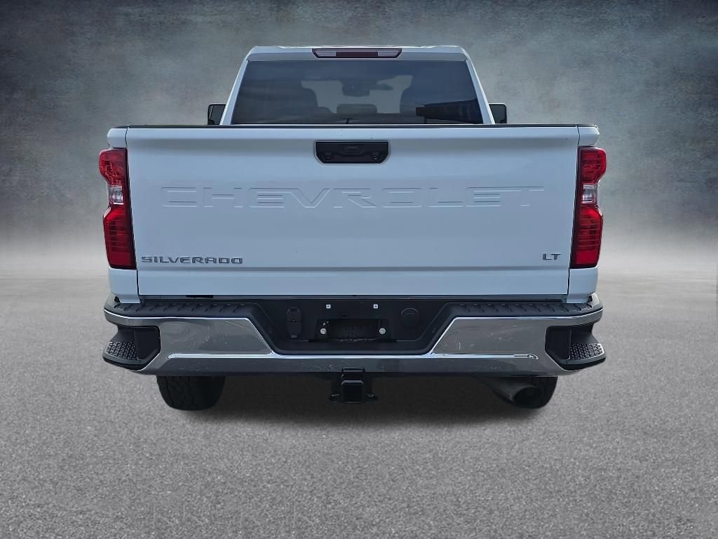 Used 2022 Chevrolet Silverado 2500 LT AWD/4WD image 5
